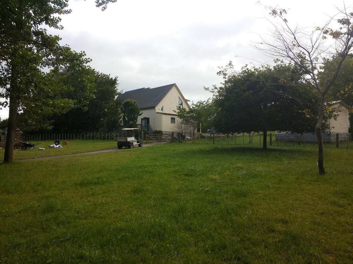 Hamilton Golf Lodge Exterior photo